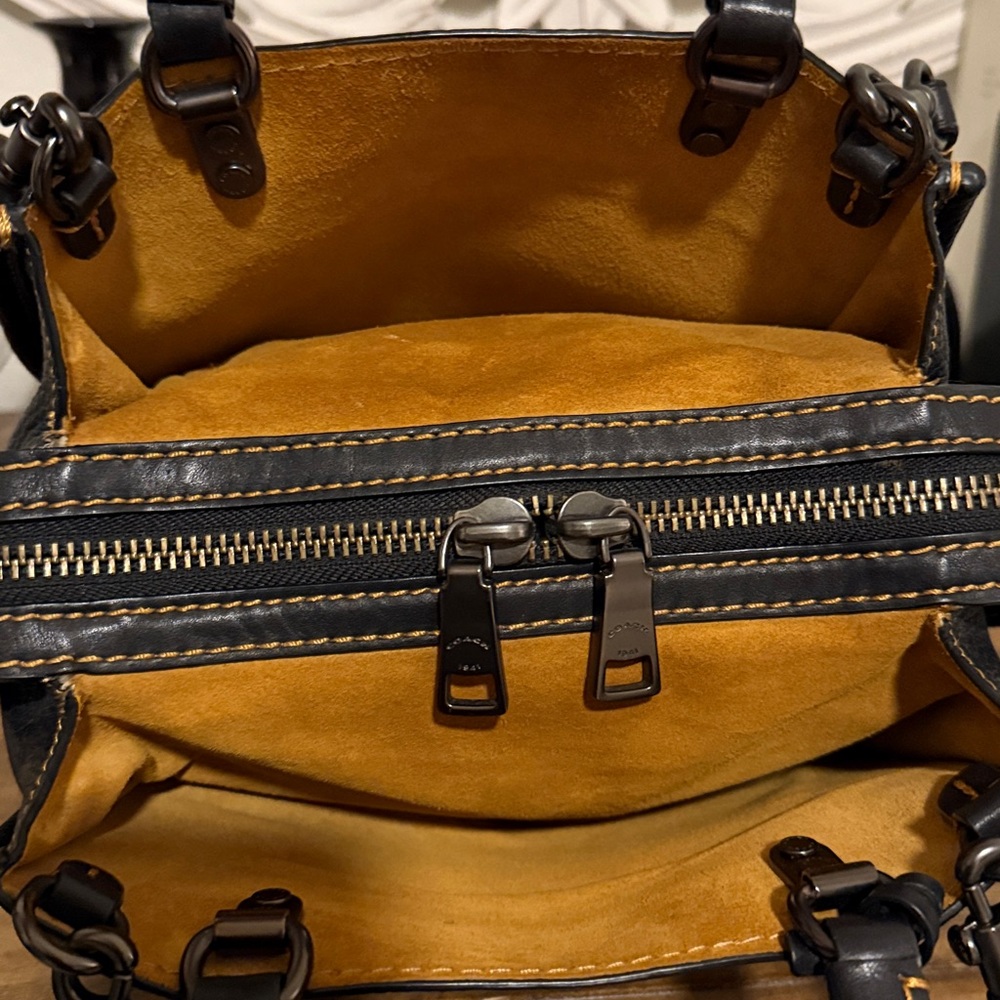 Coach Rogue 25 Pebbled Black Leather - Picture 9 of 16